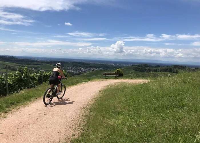 Azuria Black Forest Loft カッペルローデック